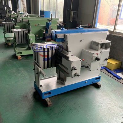 Automatyczne zasilanie BC6050 Mechaniczne narzędzie do formowania metalu 3kw