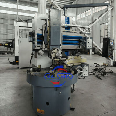 C5116 Jednokolumnowa ręczna obrotowa wieżownica pionowa o maksymalnej długości obrotowej 1600 mm, pojemności ładunkowej 5 tony i silniku wrzutowym o mocy 30 kW